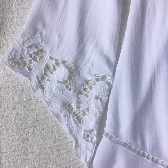 Lush Swim Cover Up Woman’s Size Medium Floral Pattern Cutouts Bell Sleeves - Picture 3 of 14